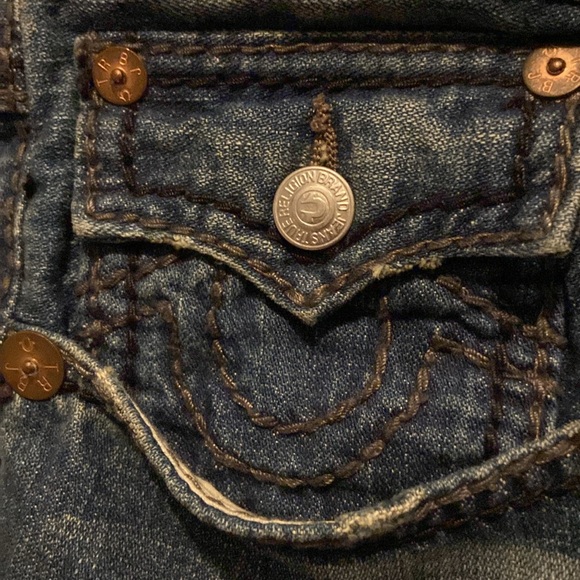 TRUE RELIGION - Picture 3 of 7